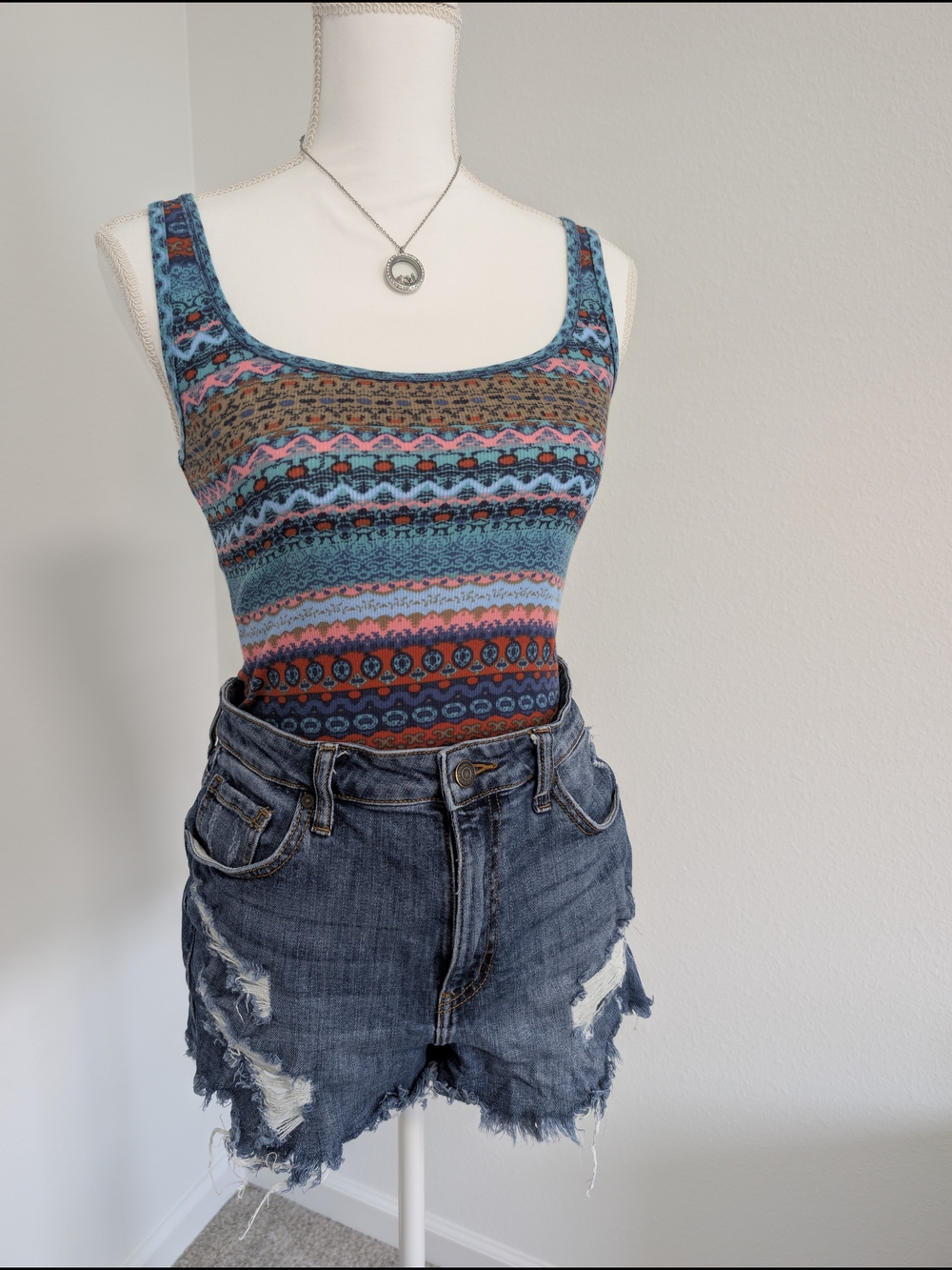 Mossimo Vibrant Multicolor Aztec Bohemian Geometric Bodycon Tank Top Large - Picture 3 of 6